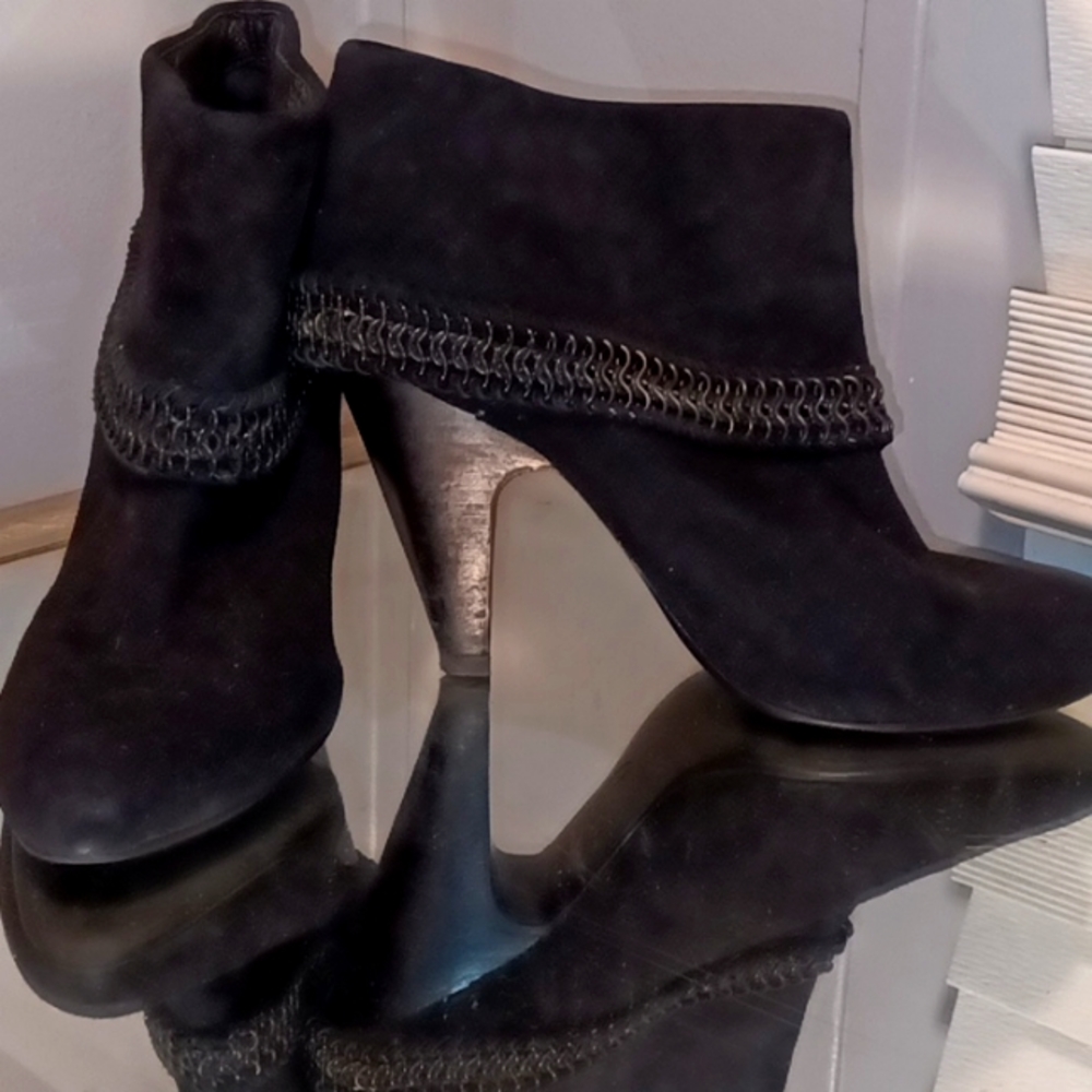 Ash ankle boot
